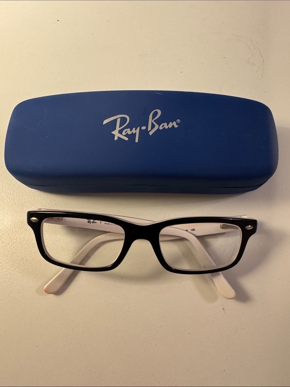 Pre-loved Ray-Ban Kids Eyewear Frame 48 Glasses with Blue Case